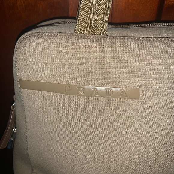 ❤️🔥🔥PRADA BOLSA ,CAQUI.MEDIANA🔥🔥♥️ - Picture 3 of 16